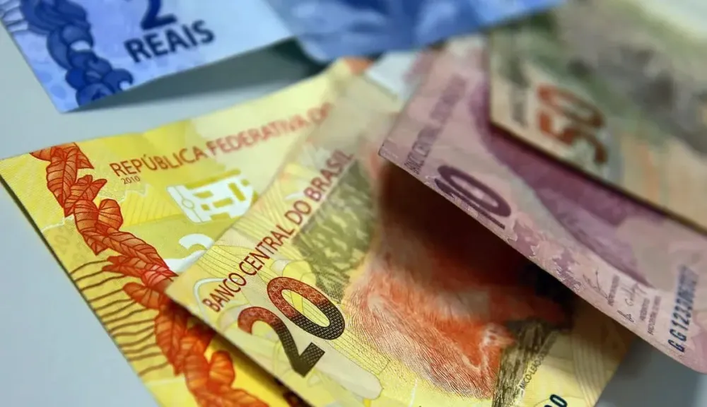 Saques na poupança superam depósitos pelo 4º mês seguido; veja rentabilidade atual