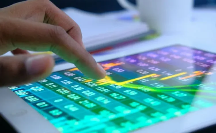Setor de serviços no Brasil e produção industrial nos EUA: o que move os mercados .