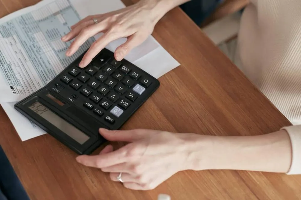 Posso ter um segundo CNPJ? Saiba quando isso é legítimo e quando vira problema fiscal